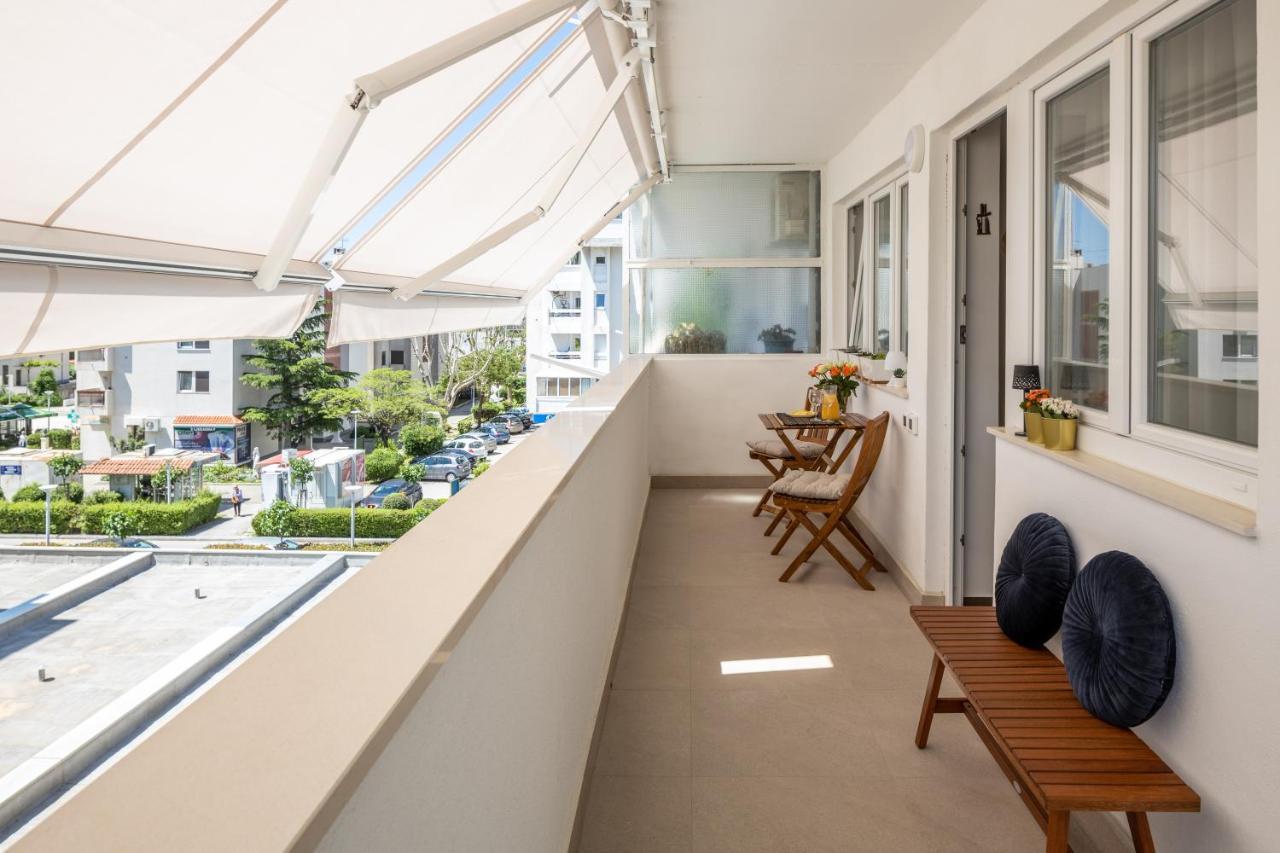 Apartment Nova 4* Dugi Rat Zewnętrze zdjęcie