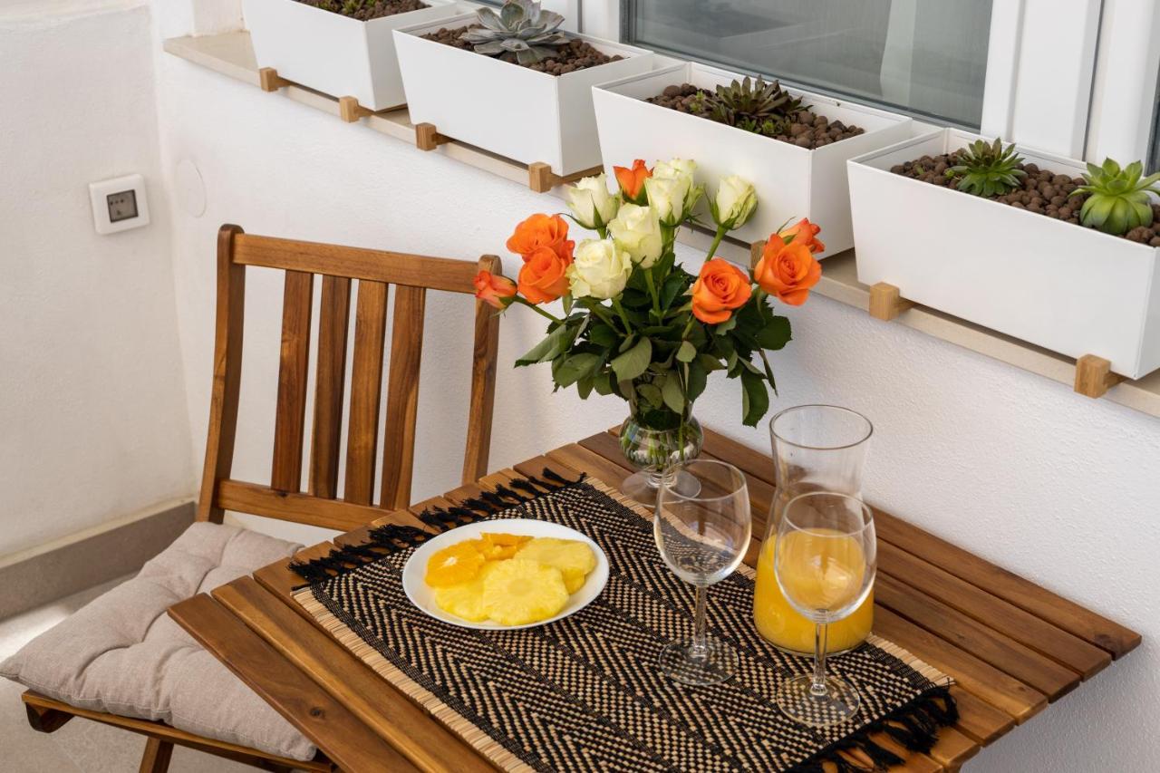 Apartment Nova 4* Dugi Rat Zewnętrze zdjęcie